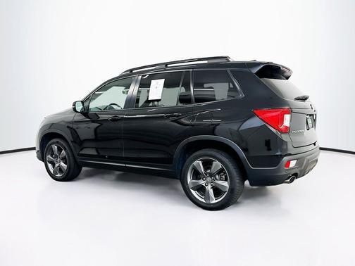 Platinum White Pearl 2021 Honda Passport AWD Touring