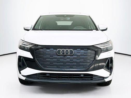 2024 Audi Q4 e-tron Prestige 50 quattro