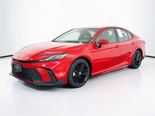 Supersonic Red 2025 Toyota Camry SE
