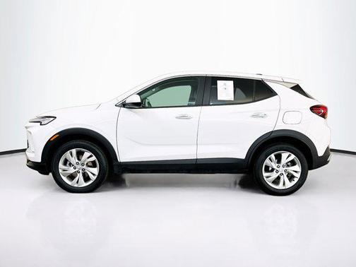 Summit White 2025 Buick Encore GX Preferred