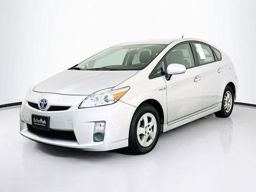 2010 Toyota Prius III