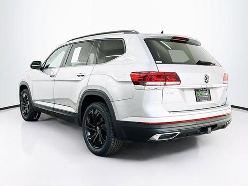 2022 Volkswagen Atlas 3.6L SE w/Technology