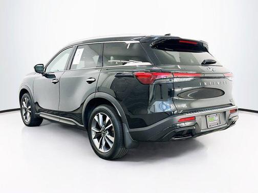 Mineral Black 2023 INFINITI QX60 Luxe