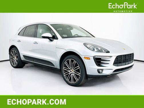 Rhodium Silver Metallic 2016 Porsche Macan Macan S