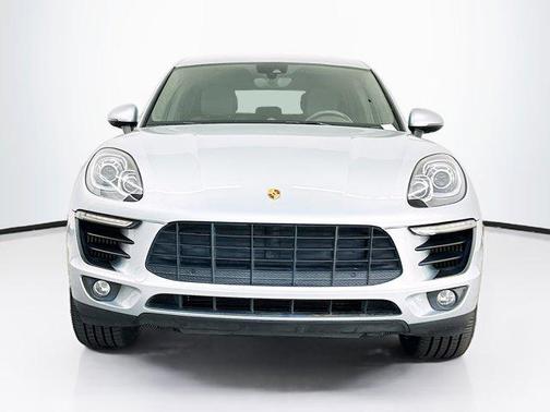 Rhodium Silver Metallic 2016 Porsche Macan Macan S