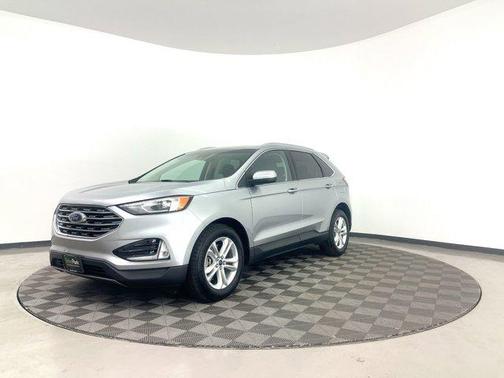Photo 3 of 33 of 2020 Ford Edge SEL