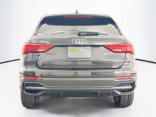 2024 Audi Q3 Premium 45 TFSI S line quattro Tiptronic