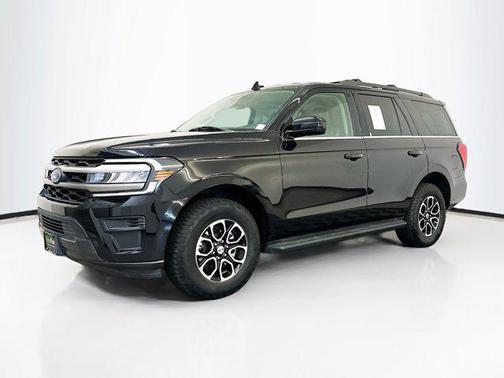 Agate Black Metallic 2024 Ford Expedition XLT