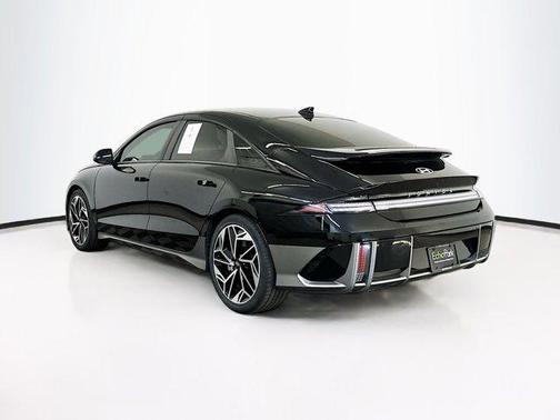 2024 Hyundai IONIQ 6 SEL