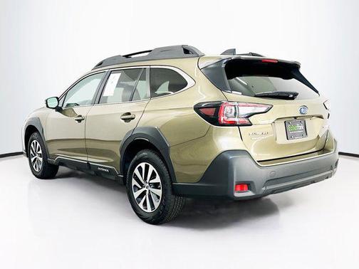 Autumn Green Metallic 2025 Subaru Outback Premium