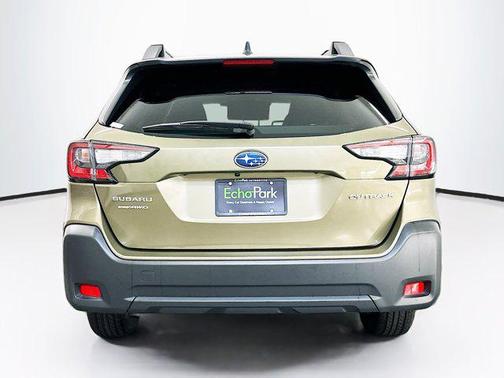 Autumn Green Metallic 2025 Subaru Outback Premium