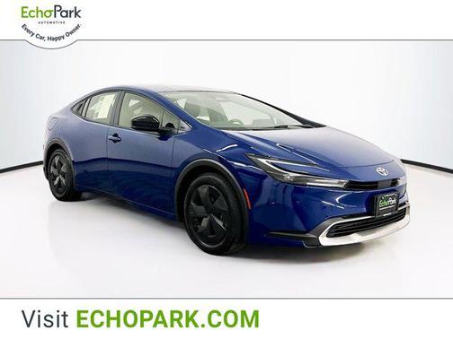 2025 Toyota Prius L