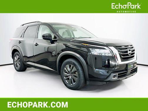 2024 Nissan Pathfinder SV 4WD