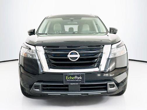 2024 Nissan Pathfinder SV 4WD