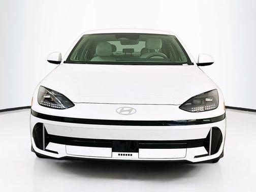 2024 Hyundai IONIQ 6 SEL