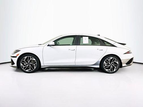 2024 Hyundai IONIQ 6 SEL