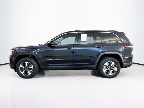 2022 Jeep Grand Cherokee 4xe Base