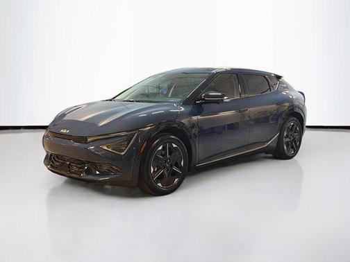 2025 Kia EV6 Wind