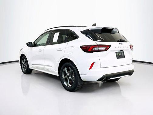 Oxford White 2023 Ford Escape ST-Line