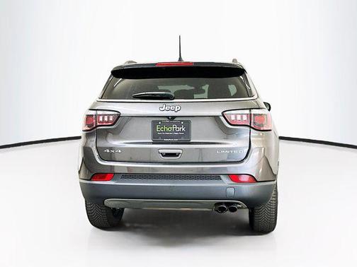 Granite Crystal Metallic Clearcoat 2018 Jeep Compass Limited