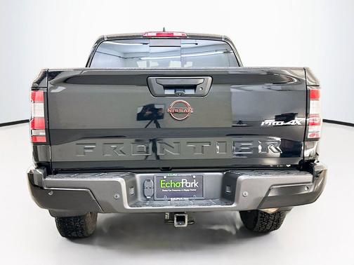 Super Black 2023 Nissan Frontier PRO-4X