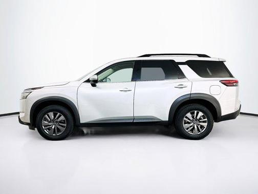 2025 Nissan Pathfinder SV 4WD