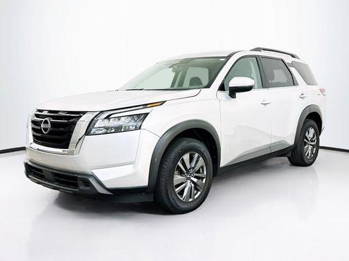 2025 Nissan Pathfinder SV 4WD