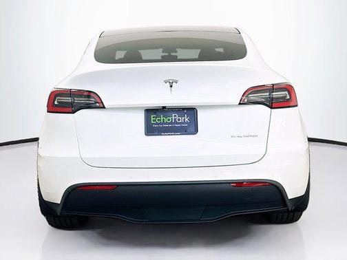 Pearl White Multi-Coat 2021 Tesla Model Y Long Range Dual Motor All-Wheel Drive