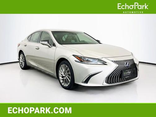 Moonbeam Beige Metallic 2020 Lexus ES 300h Luxury