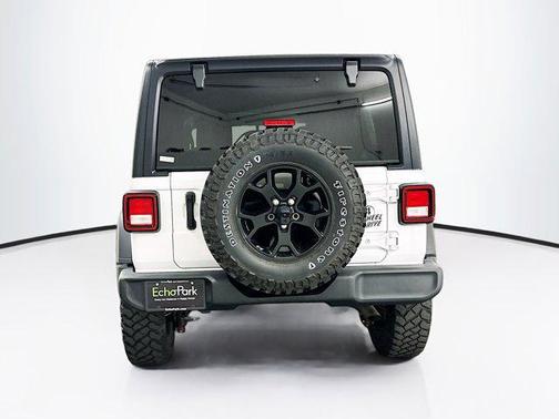 2022 Jeep Wrangler Willys