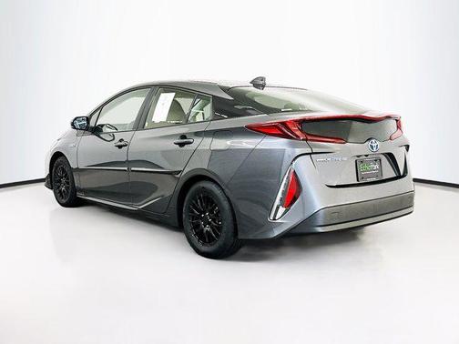 2022 Toyota Prius Prime LE