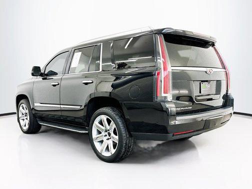 2018 Cadillac Escalade Luxury