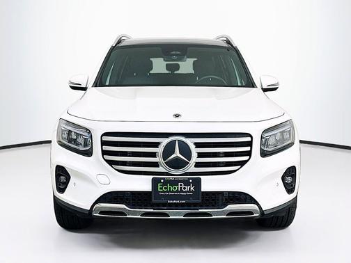 Polar White 2025 Mercedes-Benz GLB 250 4MATIC