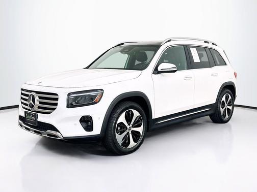 Polar White 2025 Mercedes-Benz GLB 250 4MATIC