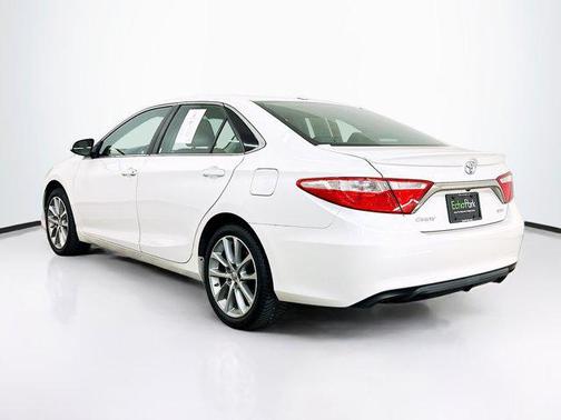 2016 Toyota Camry XSE