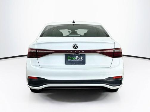Pure White 2025 Volkswagen Jetta 1.5T Sport