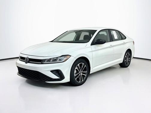 Pure White 2025 Volkswagen Jetta 1.5T Sport