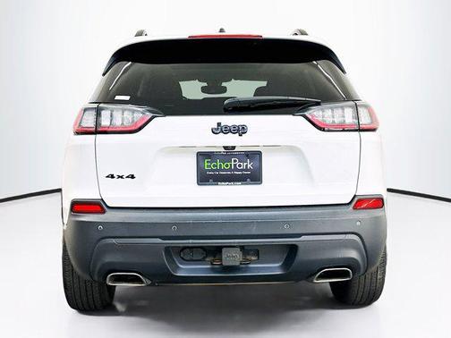 2020 Jeep Cherokee Altitude