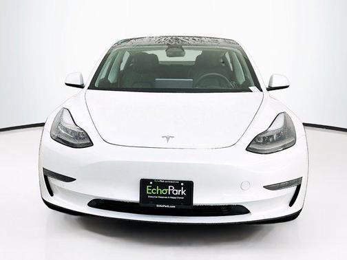 Pearl White Multi-Coat 2021 Tesla Model 3 Long Range