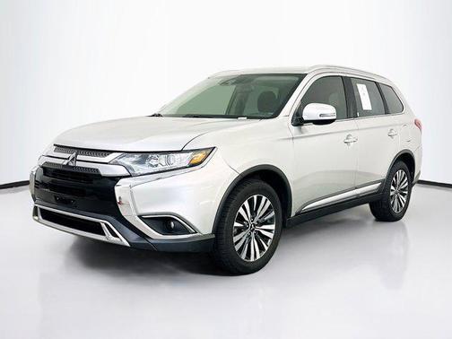 Alloy Silver Metallic 2020 Mitsubishi Outlander SEL