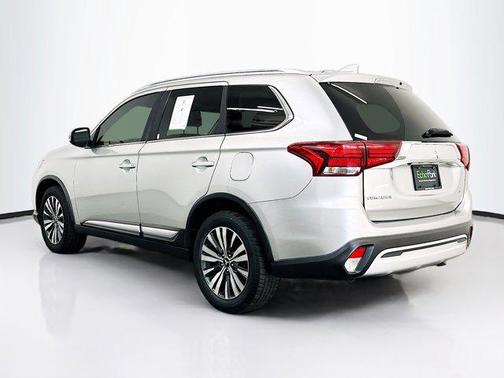 Alloy Silver Metallic 2020 Mitsubishi Outlander SEL