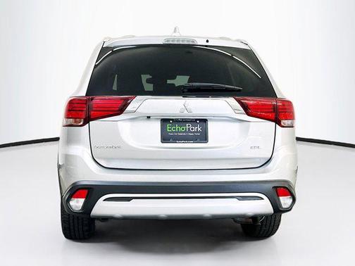 Alloy Silver Metallic 2020 Mitsubishi Outlander SEL