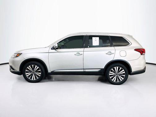 Alloy Silver Metallic 2020 Mitsubishi Outlander SEL