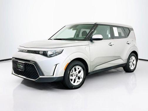 Steel Gray 2025 Kia Soul LX