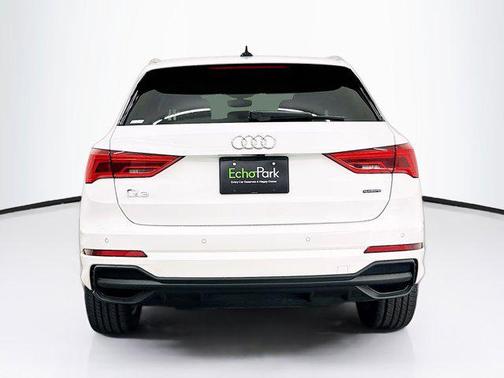 2023 Audi Q3 Premium 45 TFSI S line quattro Tiptronic