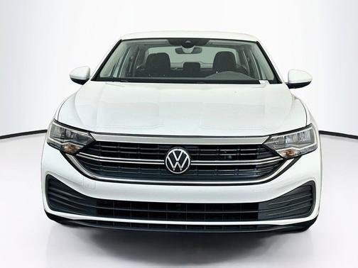 White 2024 Volkswagen Jetta 1.4T S