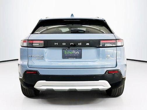 Snowfall Pearl 2025 Honda Prologue Touring