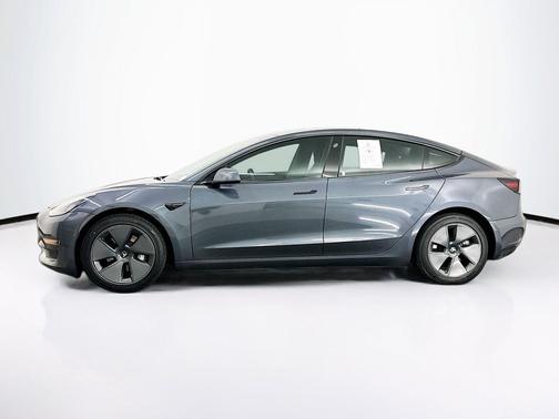 Gray 2022 Tesla Model 3 Long Range