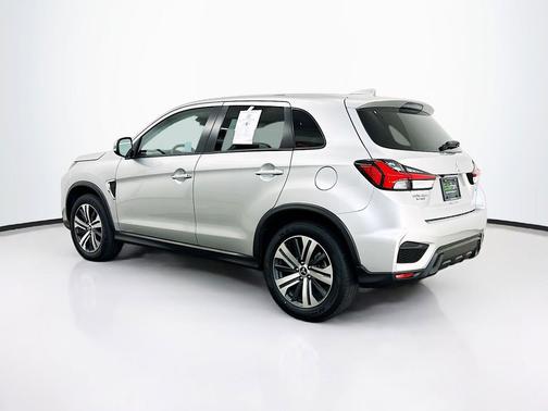 Alloy Silver Metallic 2024 Mitsubishi Outlander Sport SE