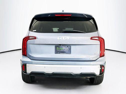 2024 Kia Telluride LX